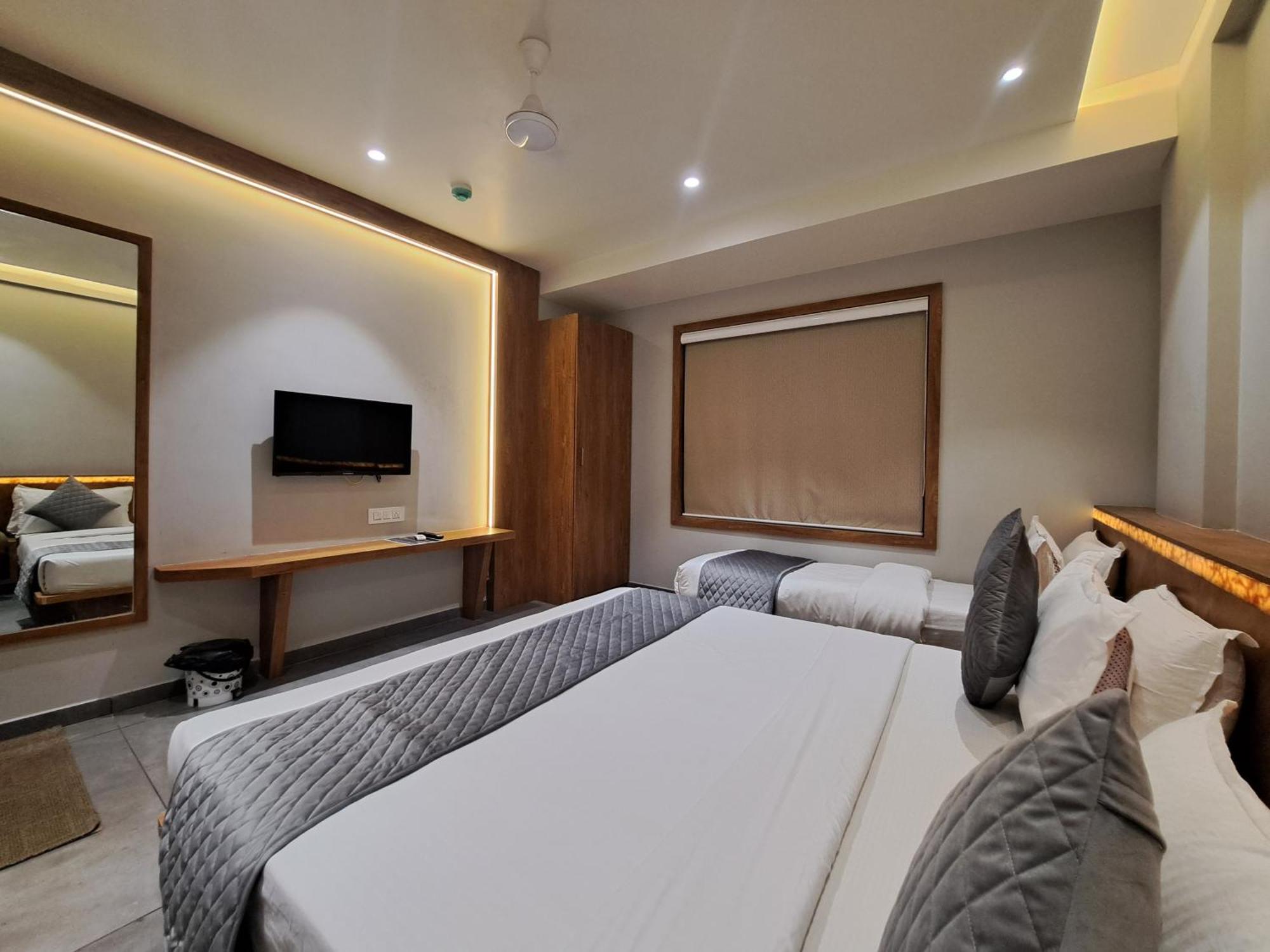 Hotel Om Somnāth Rum bild